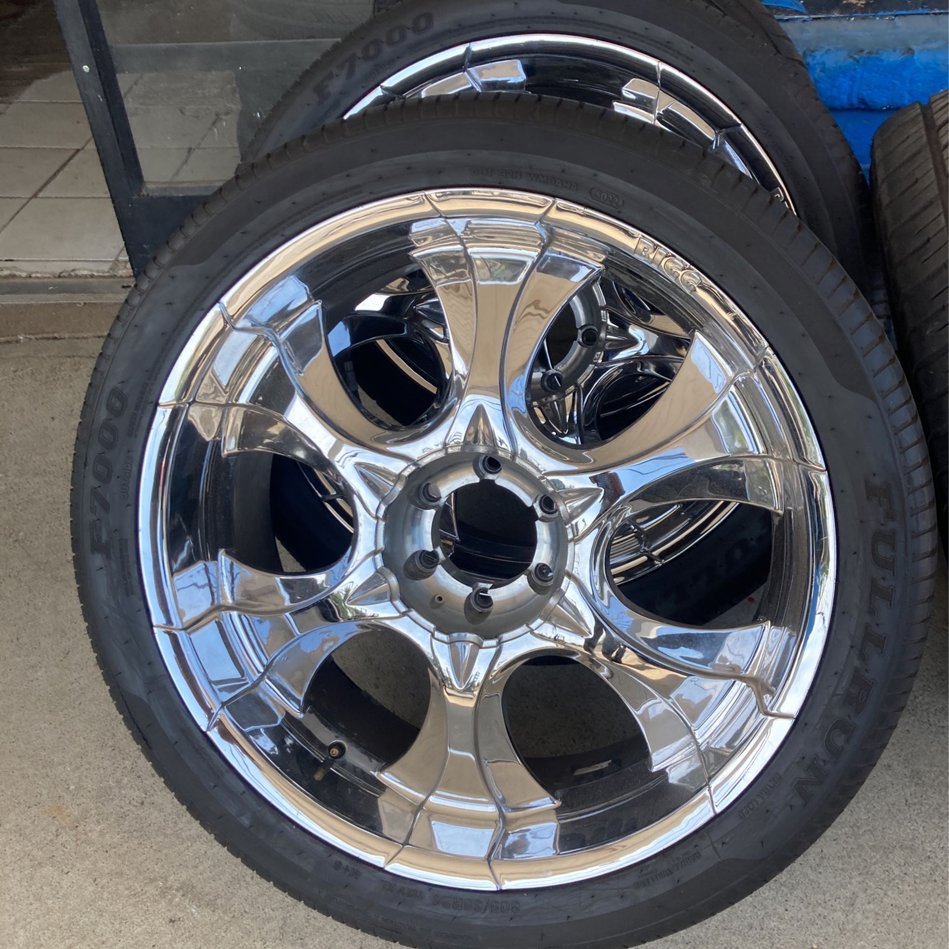 Rims & tires