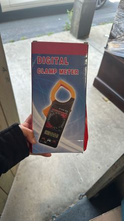 Brand new digital Clamp Meter