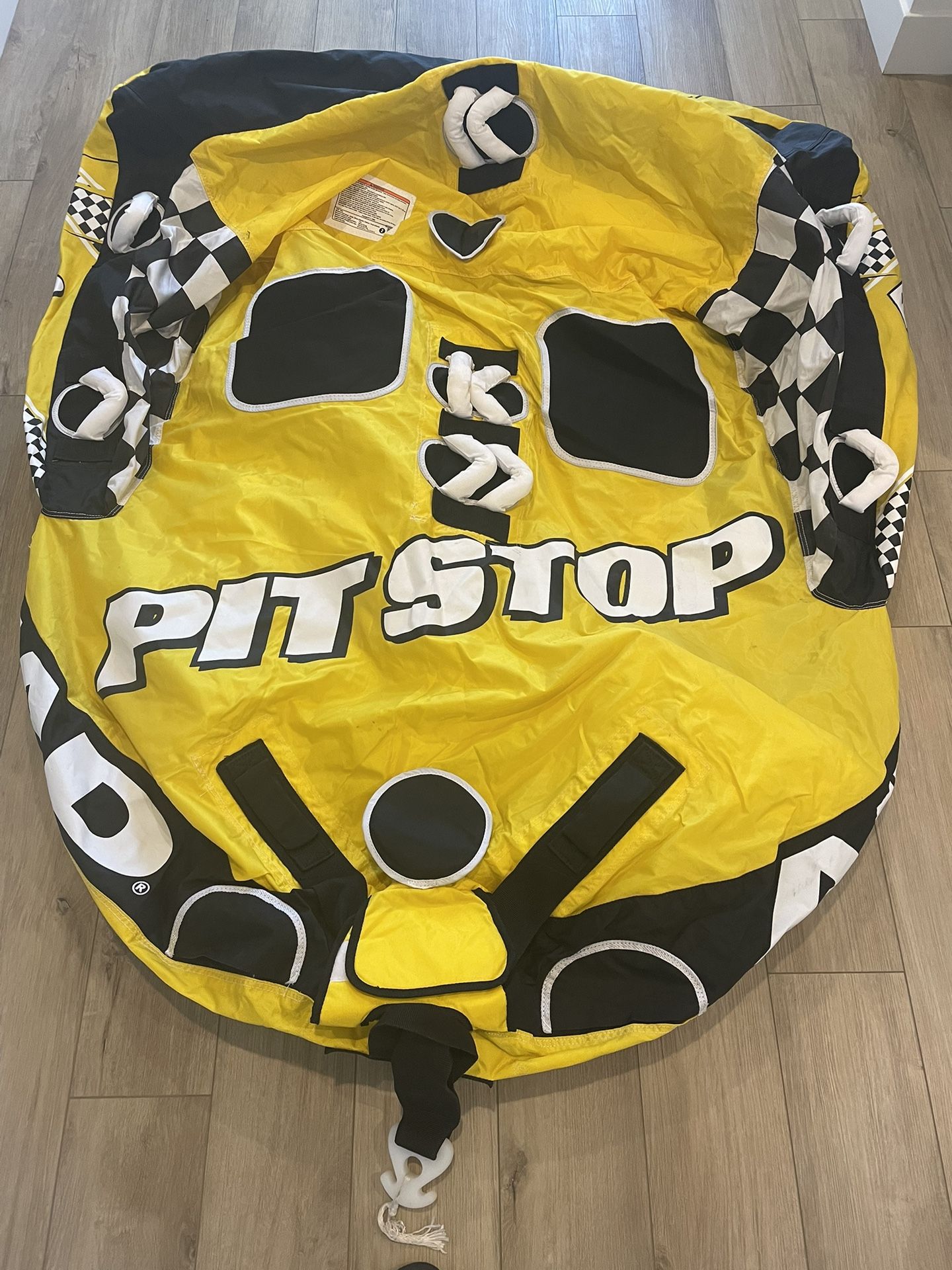 Airhead Pit Stop 2 Person Towable Tube