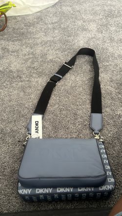 Cross body DKNY