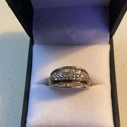 10kt diamond ring