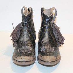 Circle G By Corral Women’s Star Fringe & Stud Booties Size 8.5 