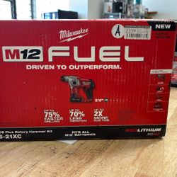 M12 Fuel SDS Rotary Hammer Kit