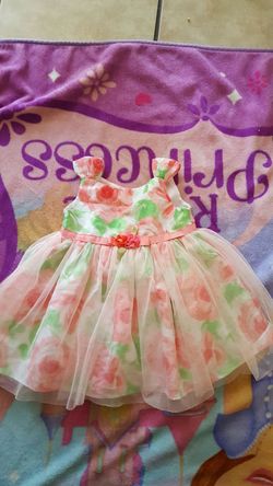 Infant 24. dresses
