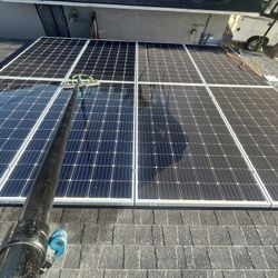 Solar panel cleaner 