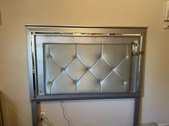 1500 OBO Bed room set