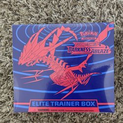 Darkness Ablaze Elite Trainer Box ETB