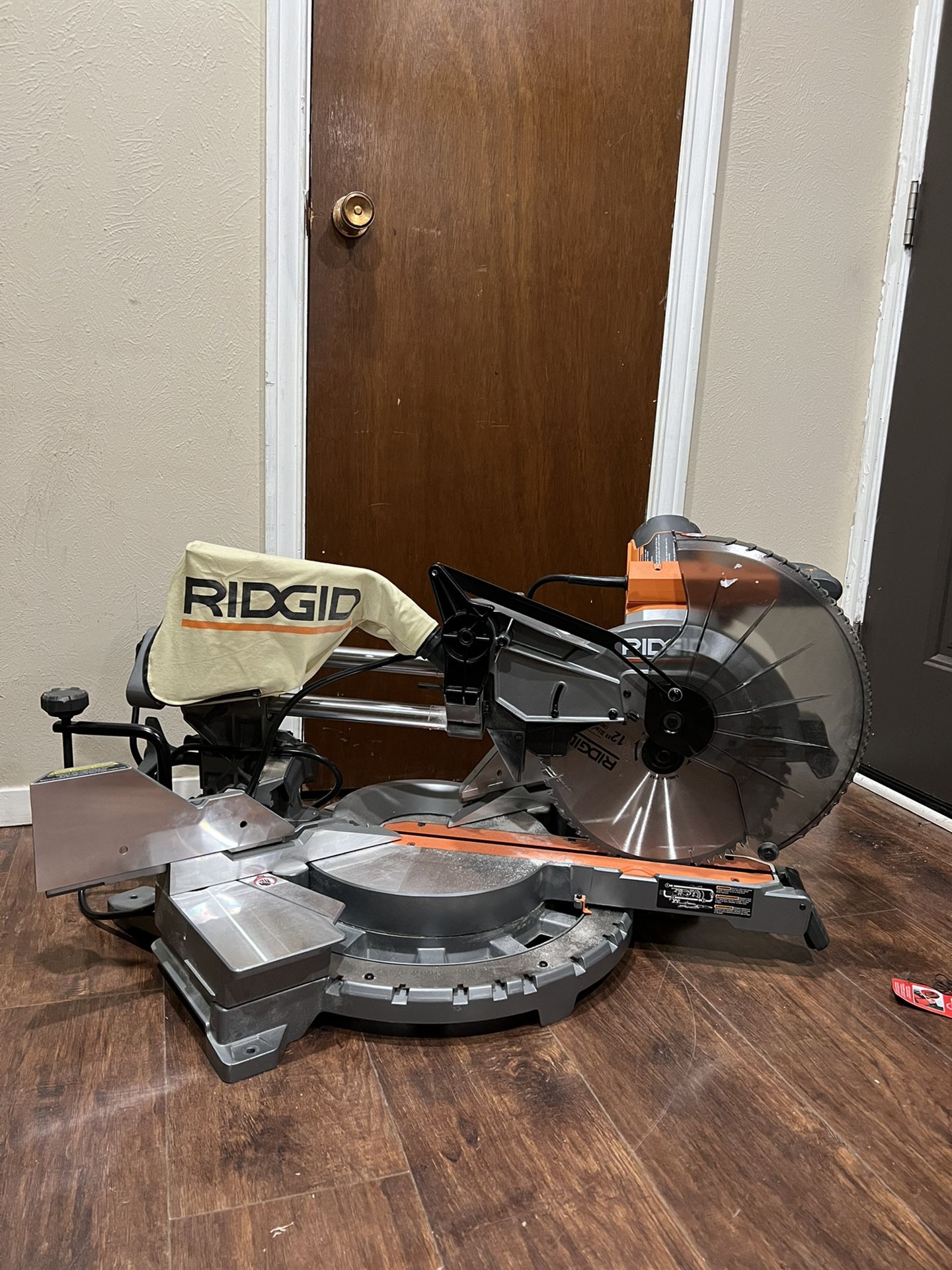 RIDGID 15 Amp Corded 12 in. Dual Bevel Sliding Miter Saw with 70 Deg. Miter  Capacity and LED Cut Line Indicator for Sale in Duncanville, TX OfferUp