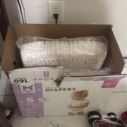 Size 5 diapers