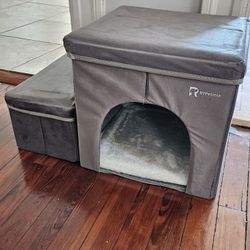 Indoor Doghouse 