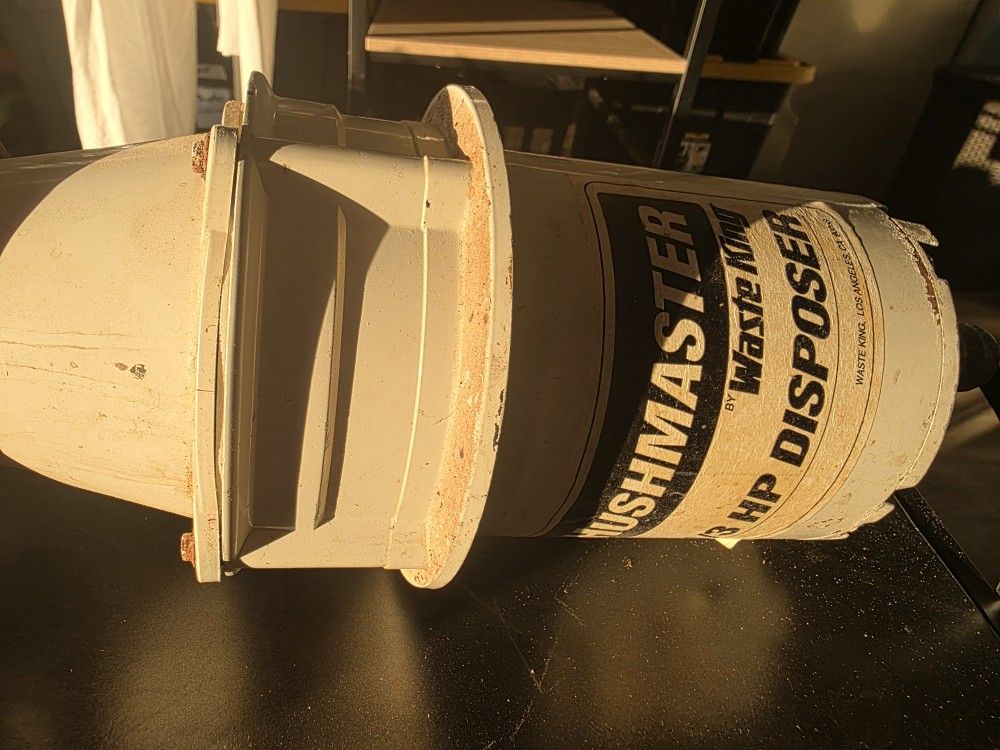 Garbage Disponsal O Molino Para Sing De Cosina En Muy Buenas Condiciones Trabaja Muy Bien Asme Una Oferta