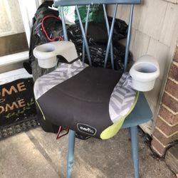 Very Nice Kids Car Booster Seat With Cupholders Only $20 Farm
