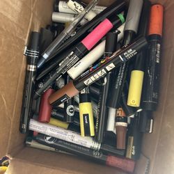 Paint Markers Lot 