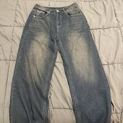 Washed Blue Jeans *size In description*