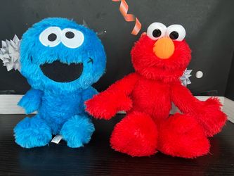 SESAME STREET COOKIE MONSTER AND ELMO PLUSHIES! GREAT CONDITION!