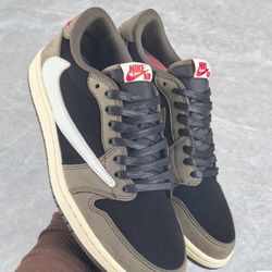 Travis Scott x Jordan Air Jordan 1 Low OG  TS SP 