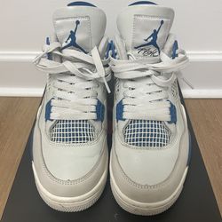 Nike Air Jordan 4 size 8.5