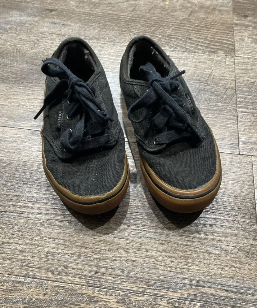Toddler Black Vans Rubber Sole Size 12 Used.