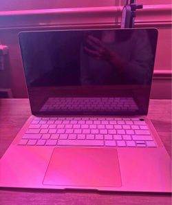 MacBook