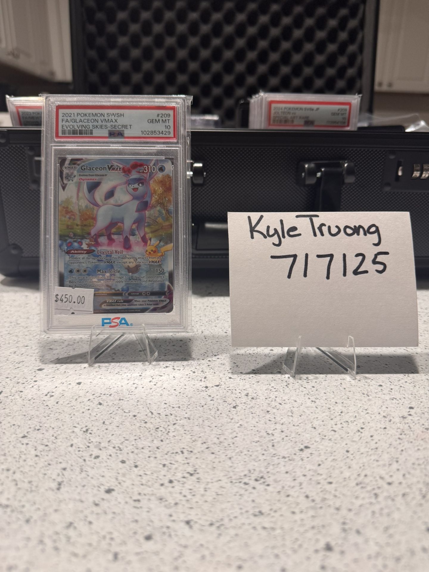 Glaceon Vmax #209 PSA 10