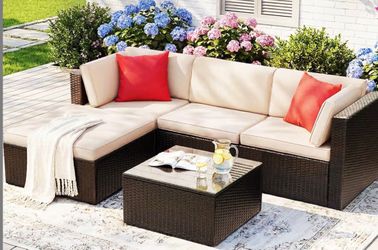Outdoor backyard patio furniture