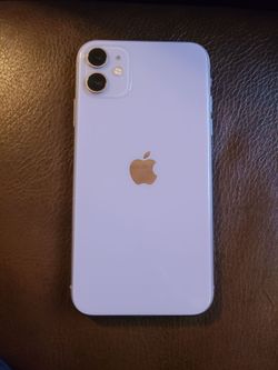 iPhone 11 purple with 128 GB great shape