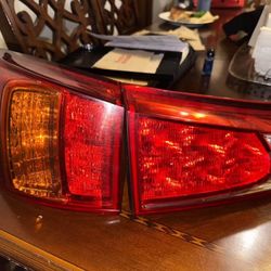2010 Lexus Is250 OEM Tail Lights