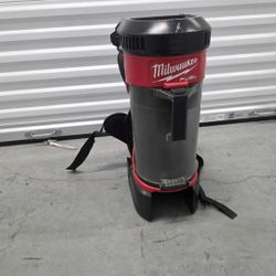 Milwaukee  Shop Vac 