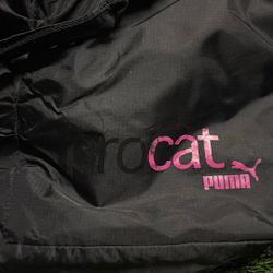 This Puma Procat tote gym bag is a must-have for any fitness enthusiast.  Used