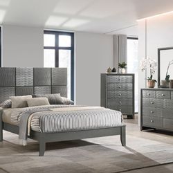 4 Pc Queen Bedroom Set 