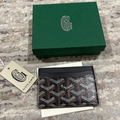 Goyard card wallet