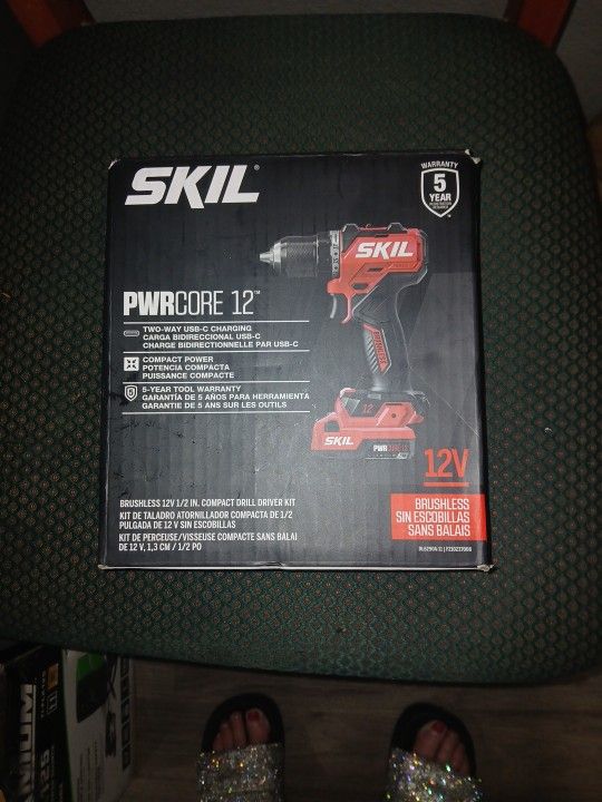 Skil Powercore 12 Drill And Driver Set