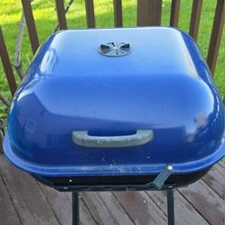Walk-A-Bout 2.0 Grill