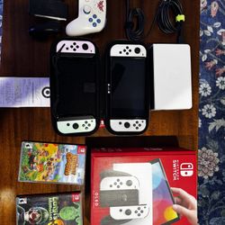 Nintendo Switch OLED - Extremely Good Condition- Original Receipt. 