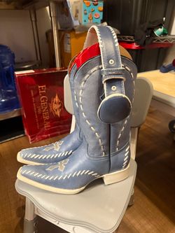 Men’s cowboy boots
