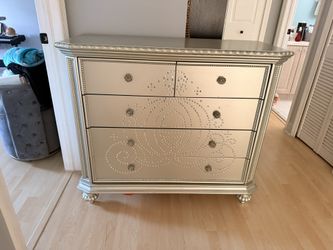 Disney Princess Dresser OBO