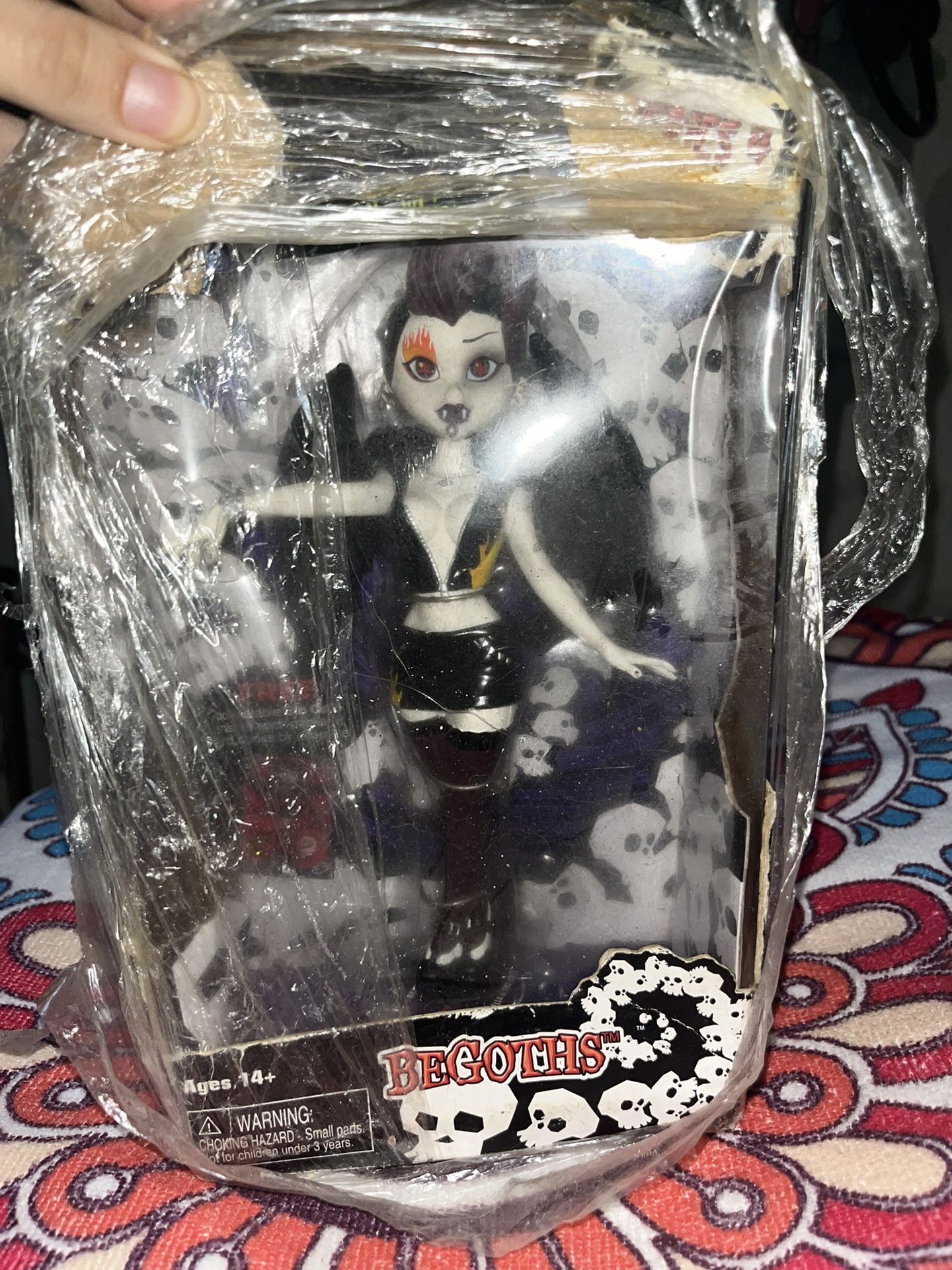 Be Goth Doll Series 4