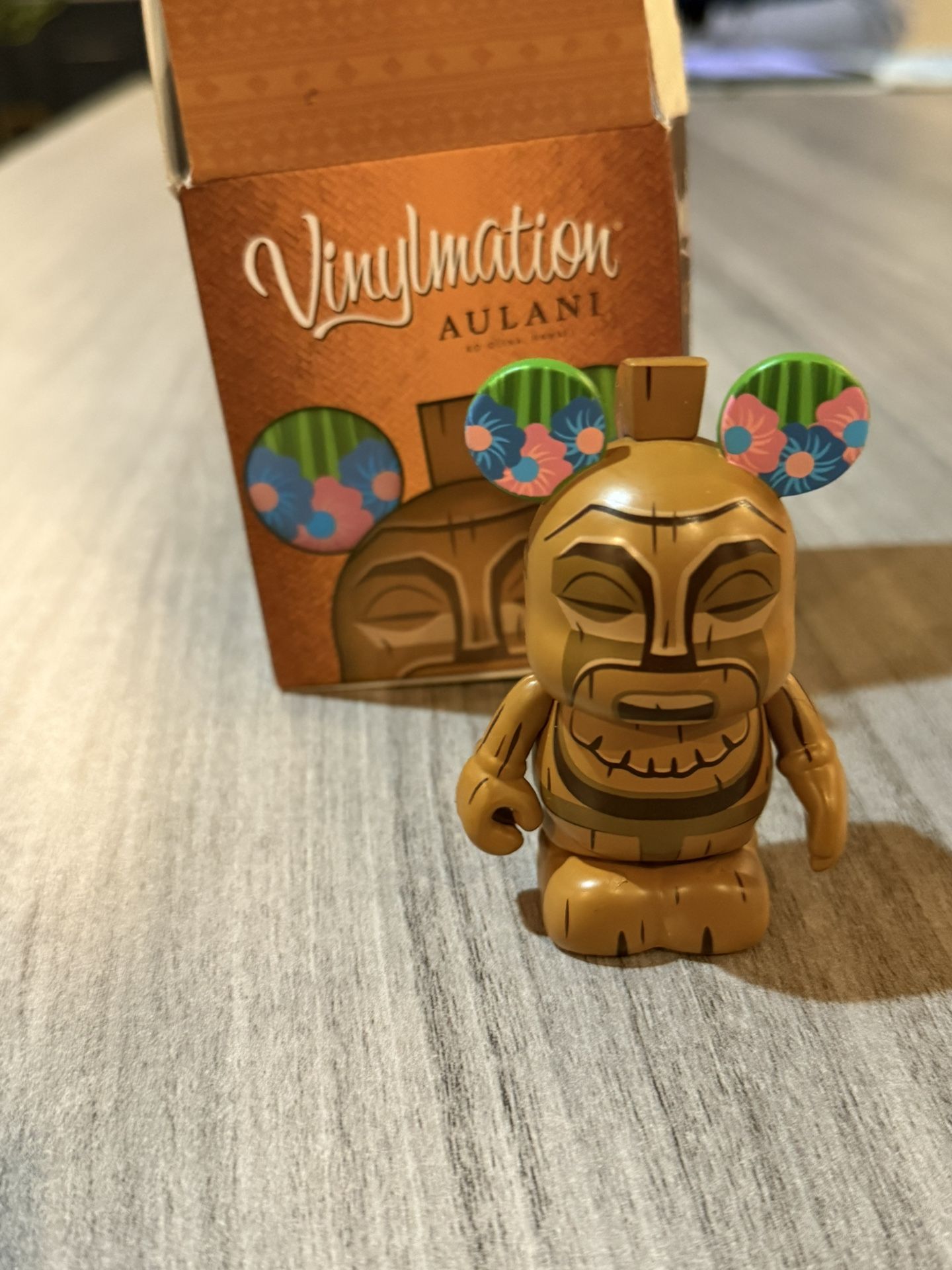 Disney Aulani Resort Hawaii Menehune Wood Vinylmation 3" - With Box