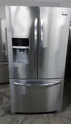 Frigidaire 3-Door French Door Fridge Stainless