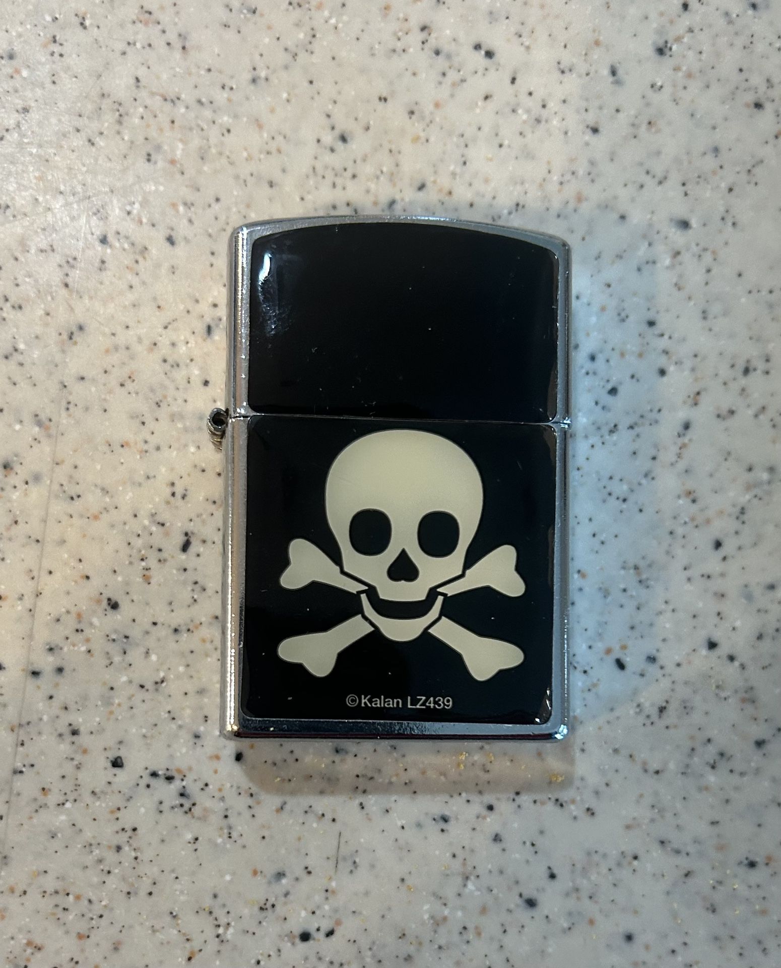 Skull & Crossbones Zippo Like Lighter