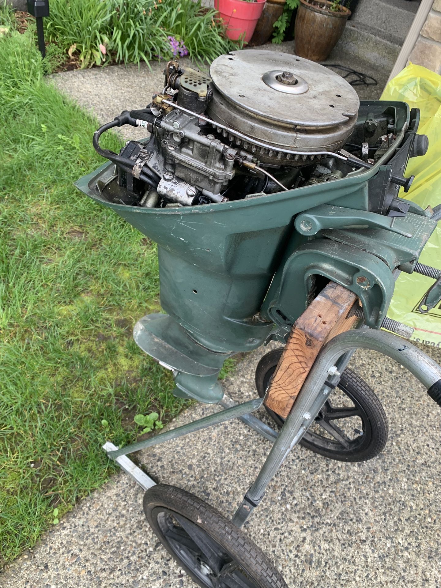 9.5 Evinrude Parts Motor