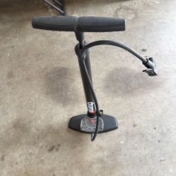 Bike pump