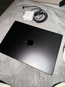 Macbook Pro M5 14in