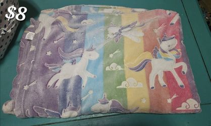 Kids Unicorn Rainbow Plush Fleece Blanket