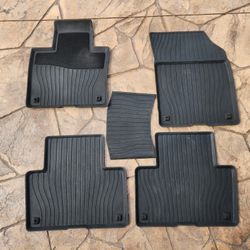 16-26 XC90 - Floor Mats Rubber 