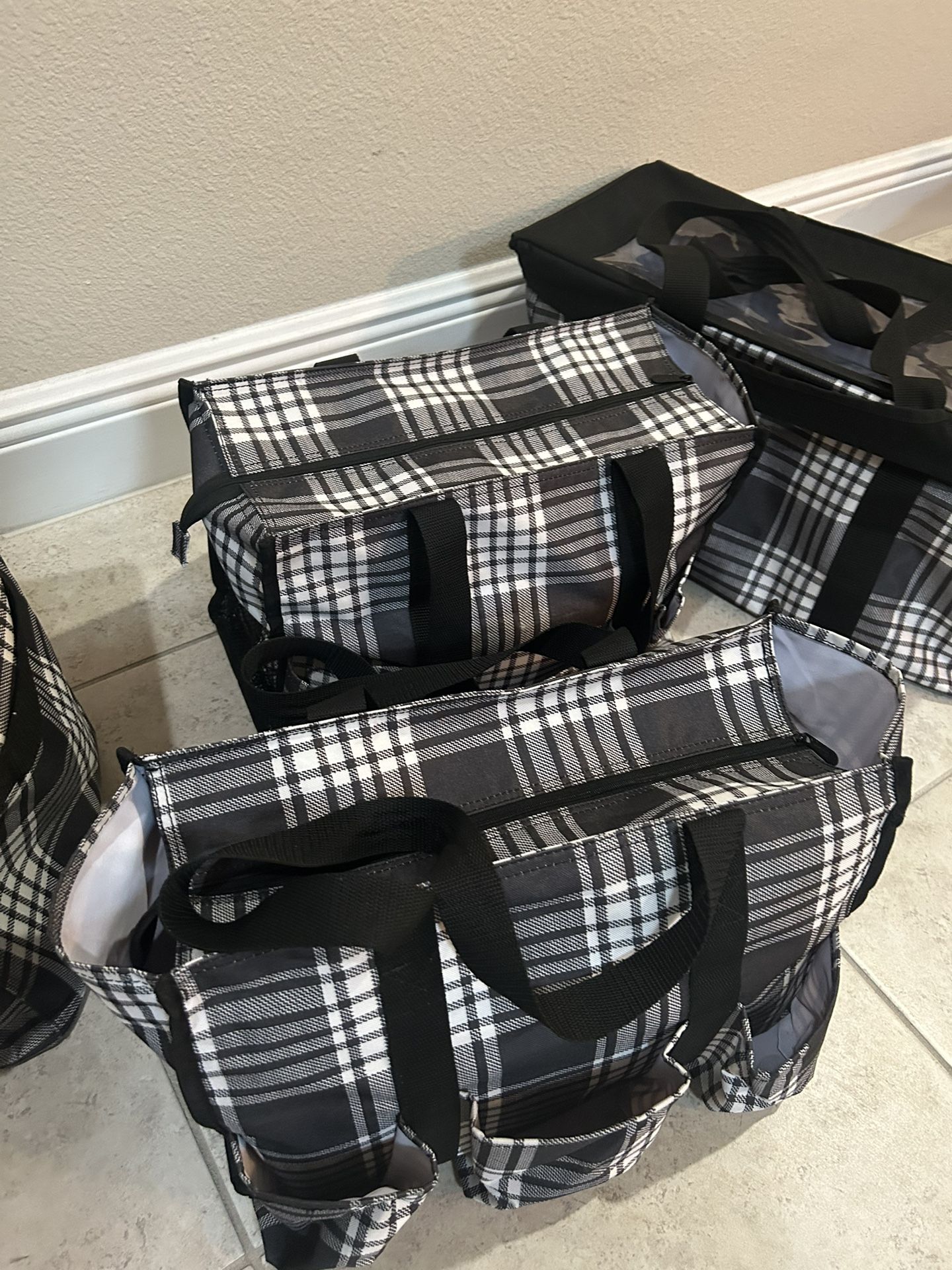 Plaid 31 Tote Bags