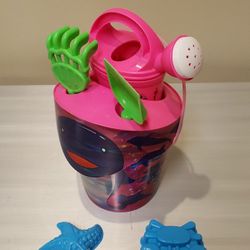 KID’S BEACH / SAND TOYS - 6-Piece Ensemble - price is firm