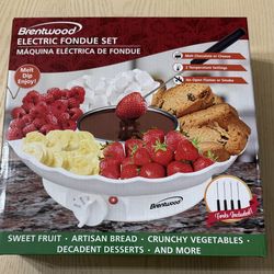 Brentwood Eletric Fondue set