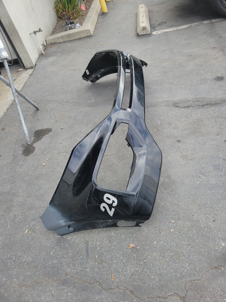 20/21/22 Ford Explorer Front Bumper 