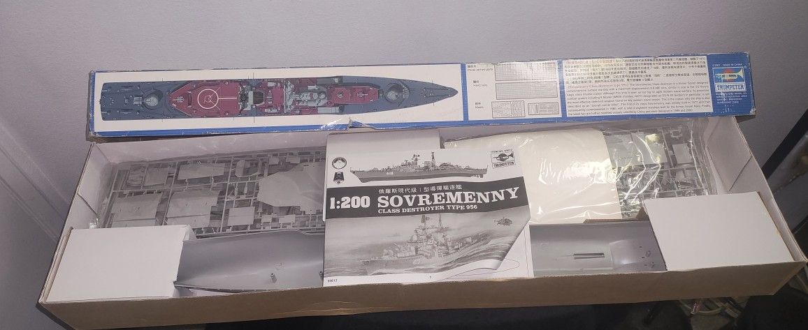 Trumpeter Scale Models 3612 1/200 Russian Sovremenny Destroyer Model Kit.